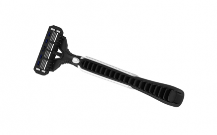 How to Get Small Hairs and General Gunk Out of Your Disposable Razor Blades